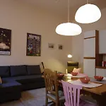 Il Cielo In Stanza Apartmán